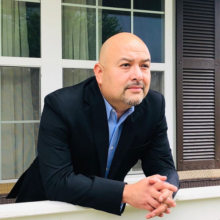 Roberto Sanchez, Real Estate Broker in McHenry, North East