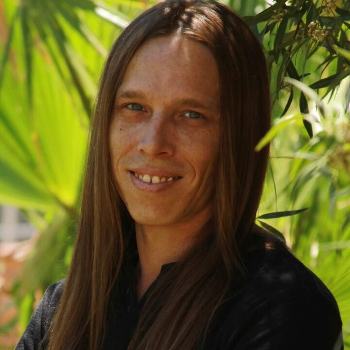 Michael Bounce Jr., Real Estate Salesperson in Las Vegas, Americana