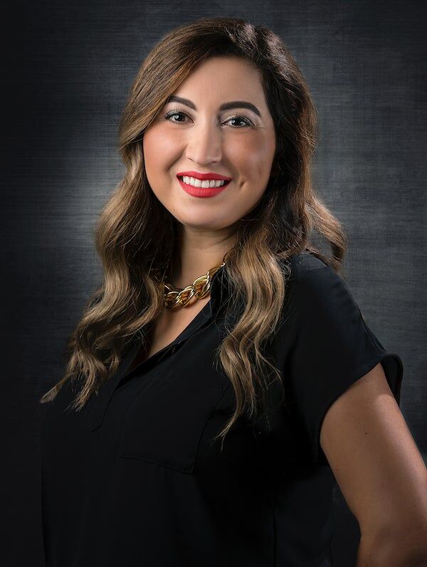 Laura Diaz, Real Estate Salesperson in Bakersfield, Jordan-Link