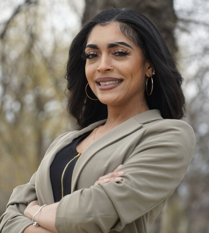 Jazmin Lovinsky, Real Estate Salesperson in Mount Pleasant, Affiliated