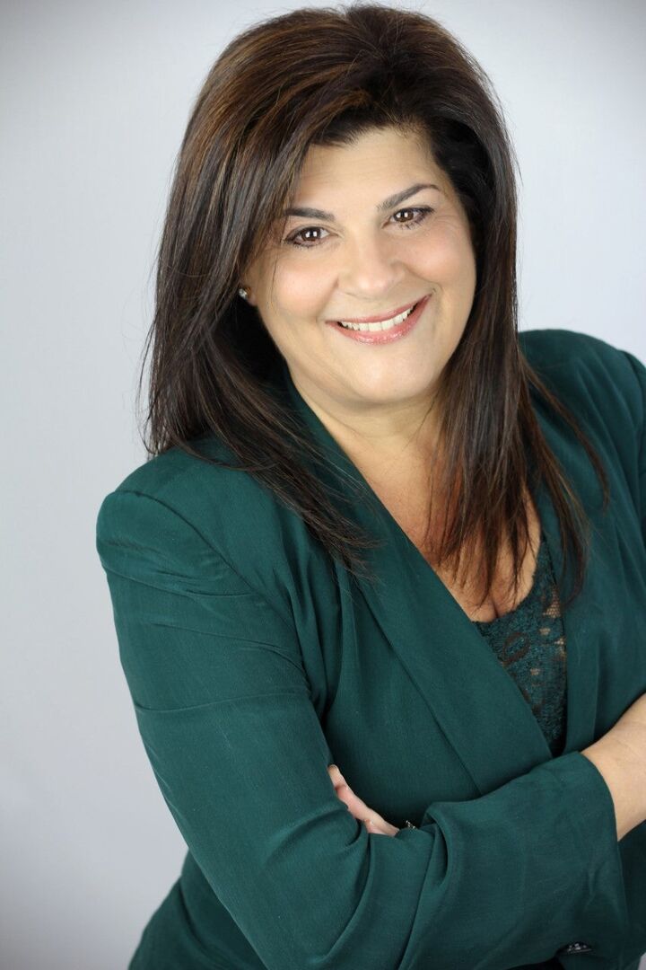 Gina Galante,  in Hauppauge, Realty Connect