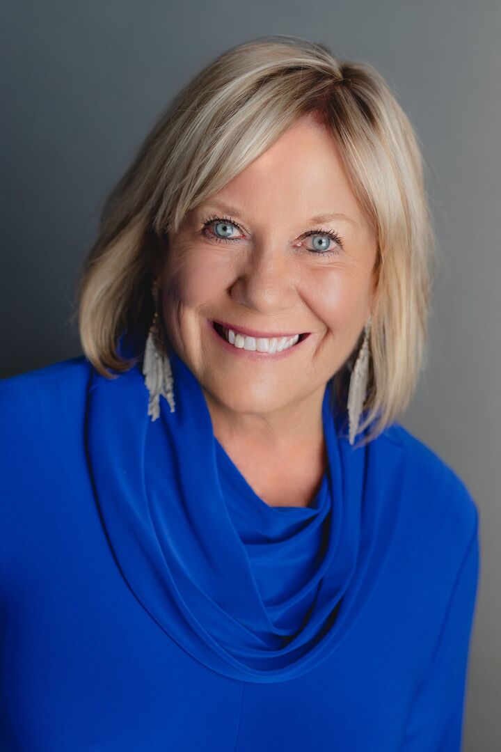 Carmen Myklebust, Real Estate Salesperson in Coeur D Alene, Schneidmiller Realty