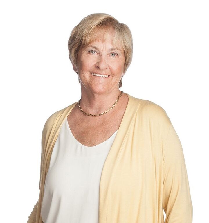 Gail Burke-McKeag,  in Burlington, Coldwell Banker Burnhill Realty, Brokerage