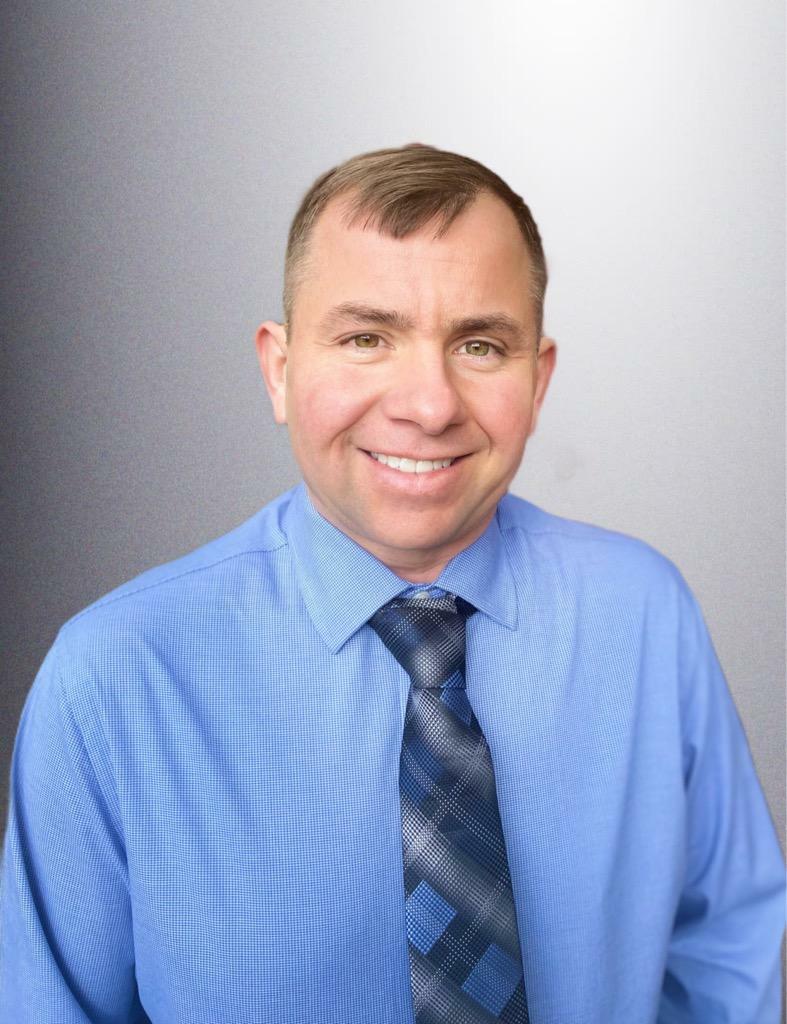 Eric McBride,  in Grand Blanc, Signature Realty