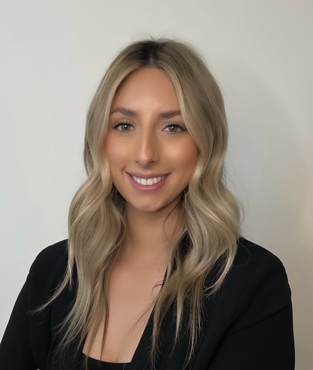 Alexis Bueno, Real Estate Salesperson in La Jolla, West