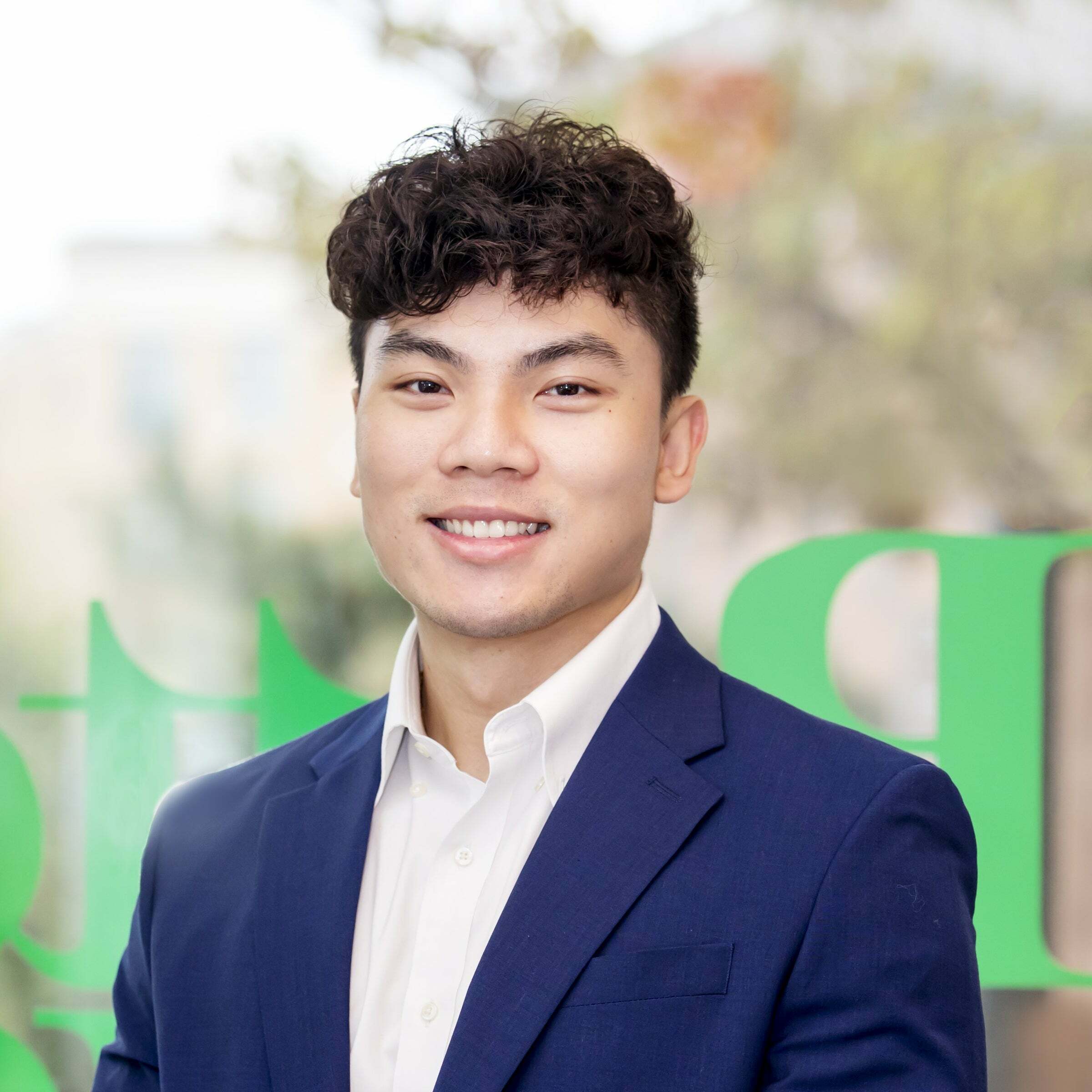 Dang Nguyen, Real Estate Salesperson in Falls Church, Premier