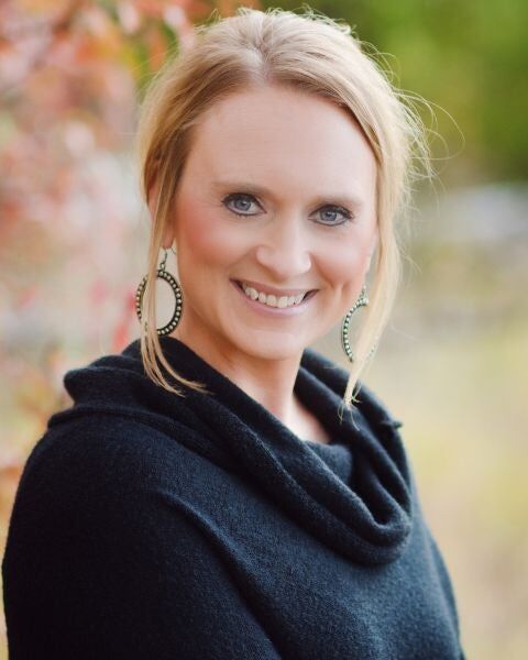 Carmen Cayton, Real Estate Salesperson in Billings, ERA American Real Estate