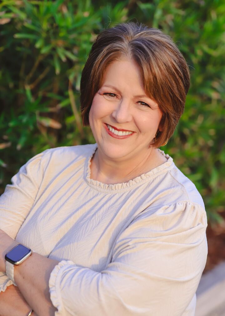 Gina Grainger,  in Loris, Elliott Coastal Living