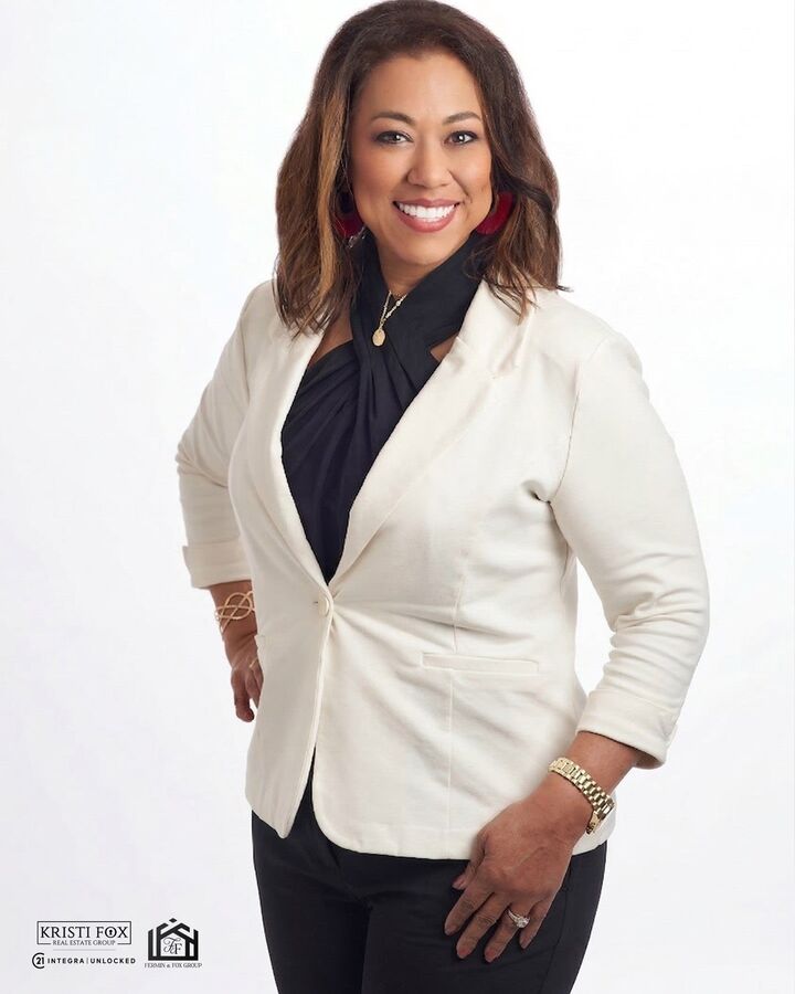 Rebecca Schenk, Real Estate Salesperson in Bryan, North East
