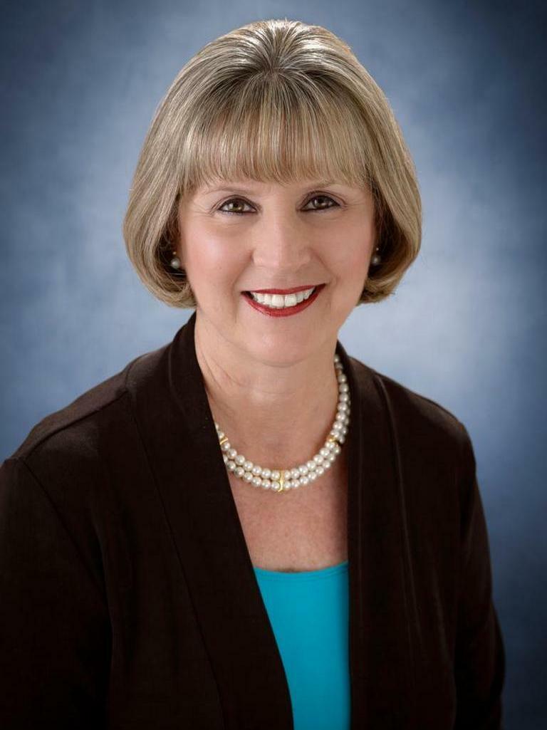 Claire Jacobson, Real Estate Salesperson in Gainesville, M.M. Parrish Realtors
