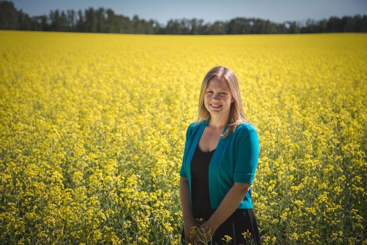 Nicole Bett,  in Red Deer, Coldwell Banker ONTRACK Realty