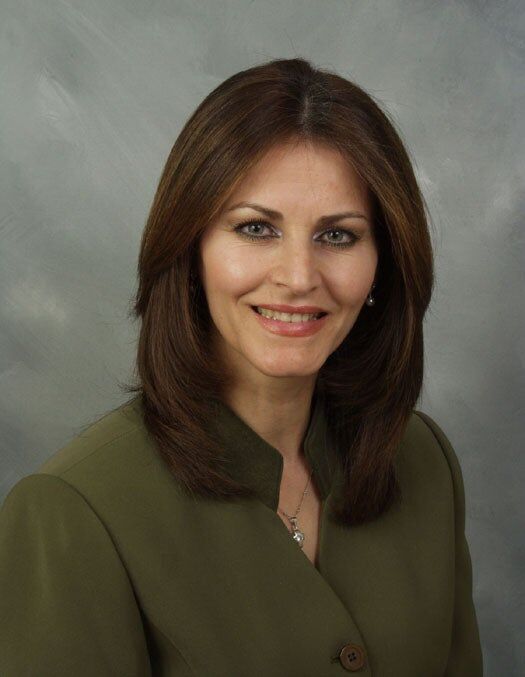 Wafa Hanna, Real Estate Salesperson in Irvine, Affiliated