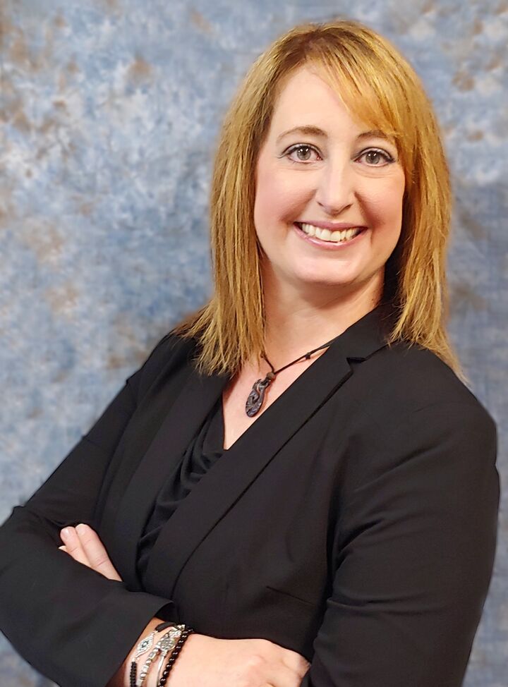 Stacey McGhehey, Principal Broker in McMinnville, Professional Group
