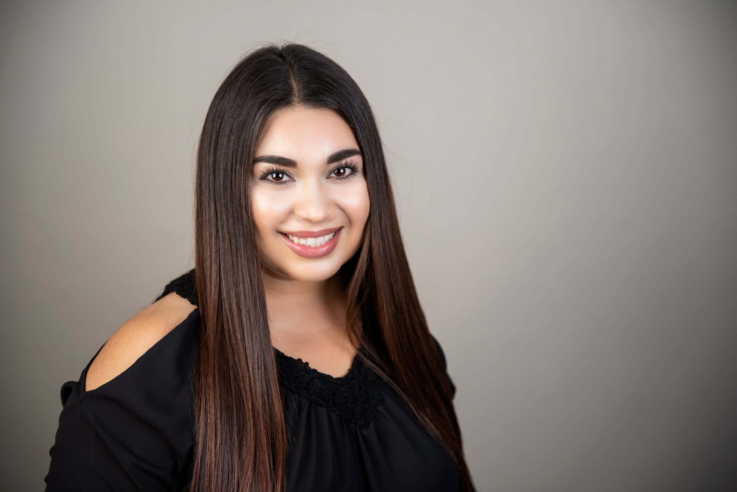 Angelica Tune, Real Estate Salesperson in Bakersfield, Jordan-Link