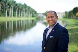 Benito Gomez, Real Estate Salesperson in Miami, World Connection