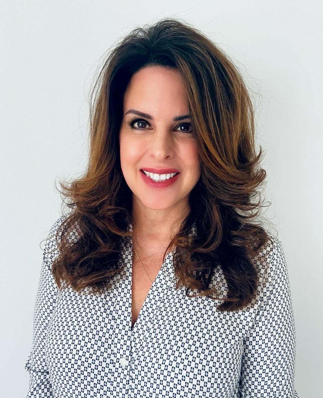 Jennifer Serafin, Real Estate Salesperson in Westerly, Coastal Homes