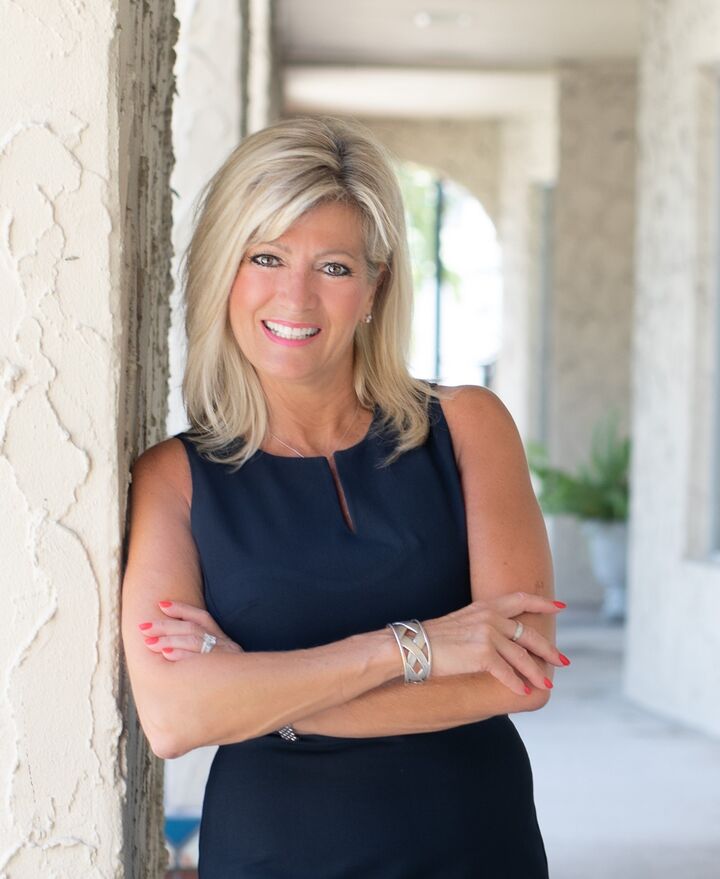 Beth Yochum,  in South Jordan, Windermere