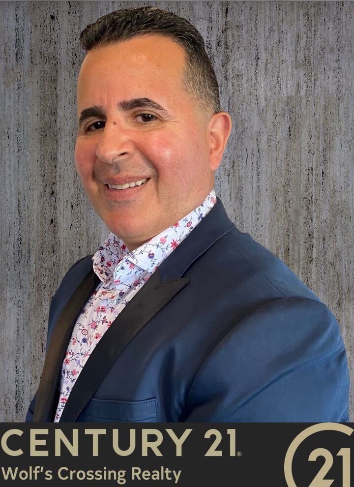 Antonio Bayron, Real Estate Salesperson in Saint Cloud, Wolf's Crossing Realty