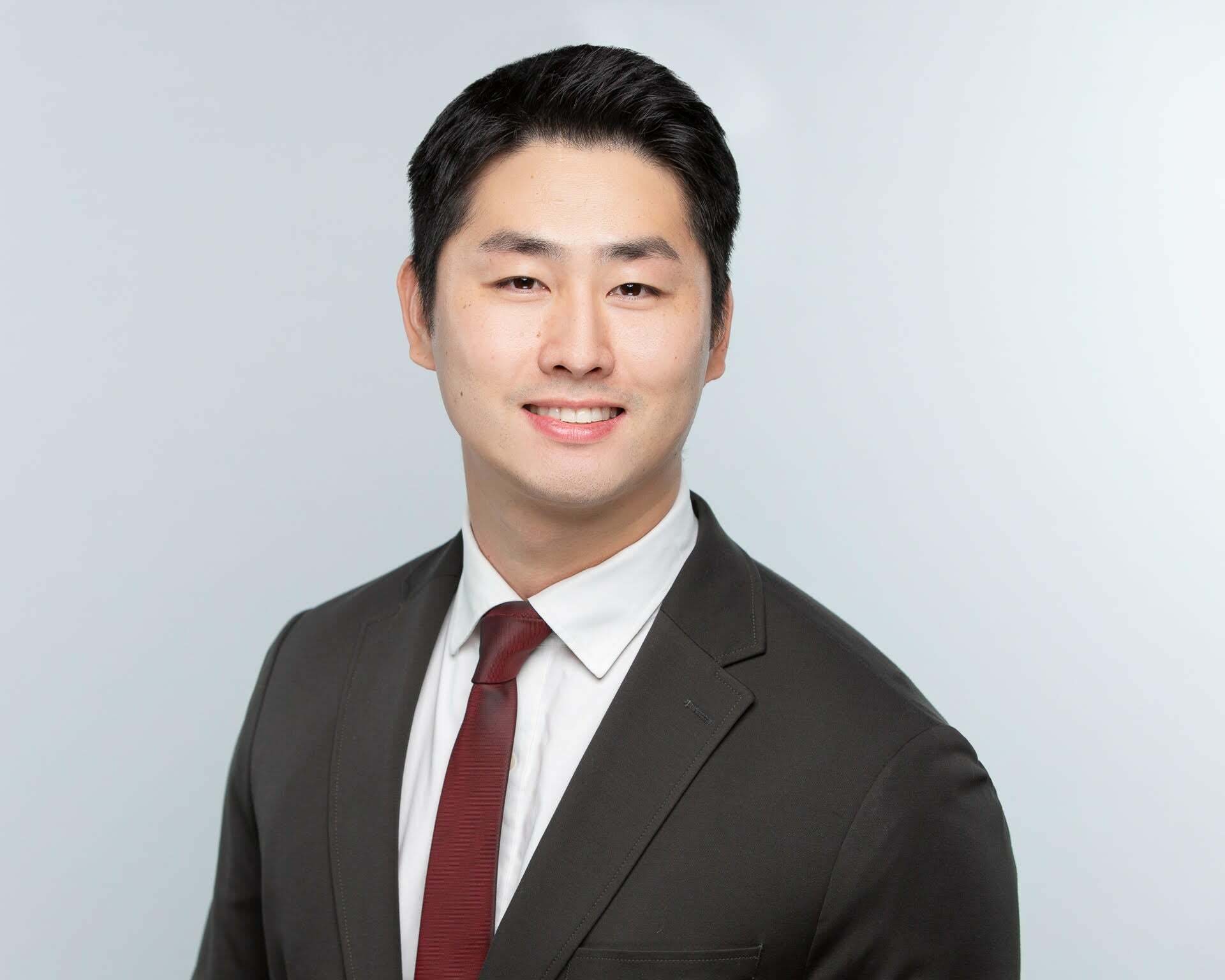 Jhonatan Lee, Real Estate Salesperson in Palo Alto, Icon Properties