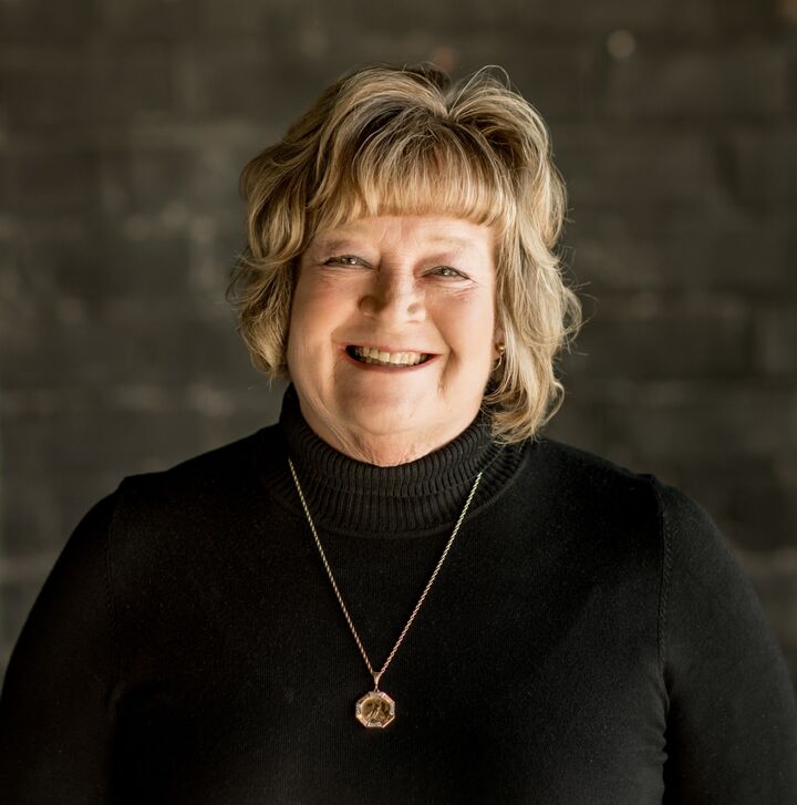 Vickie Levins, Real Estate Salesperson in Burlington, Property Professionals
