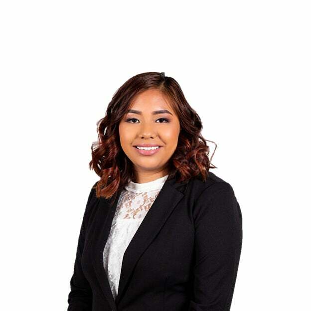 Cinthia Mendez-Perez, Real Estate Salesperson in Vineland, Maturo