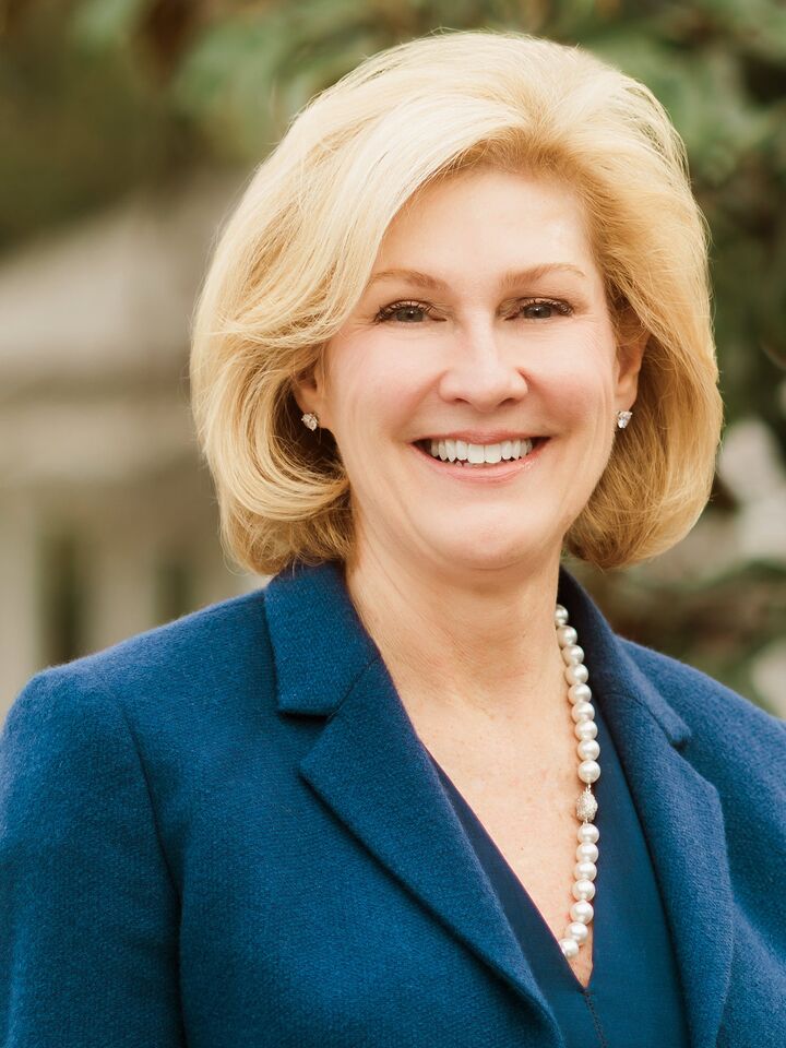 Lisa Joy, REALTOR® in McLean, McEnearney