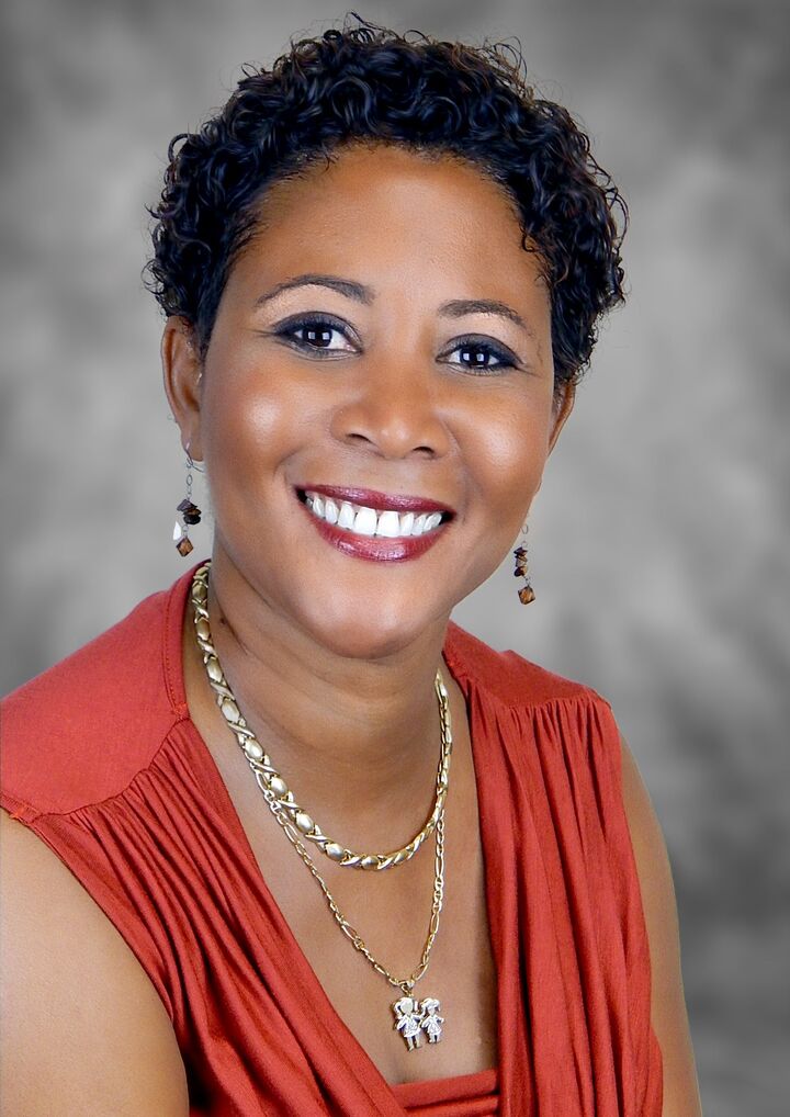 Carlene Calabrese,  in Babylon, Realty Connect