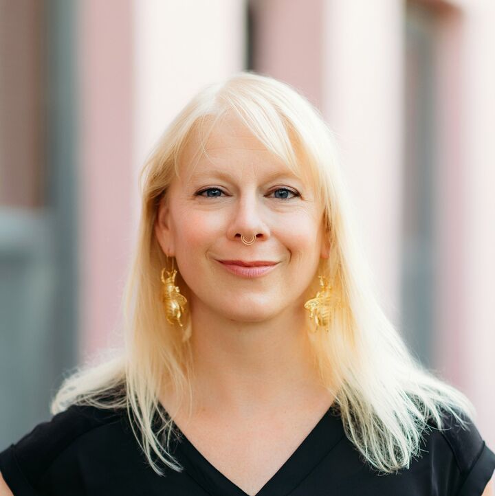 Kate Miller, Real Estate Broker in Bloomington, Scheetz