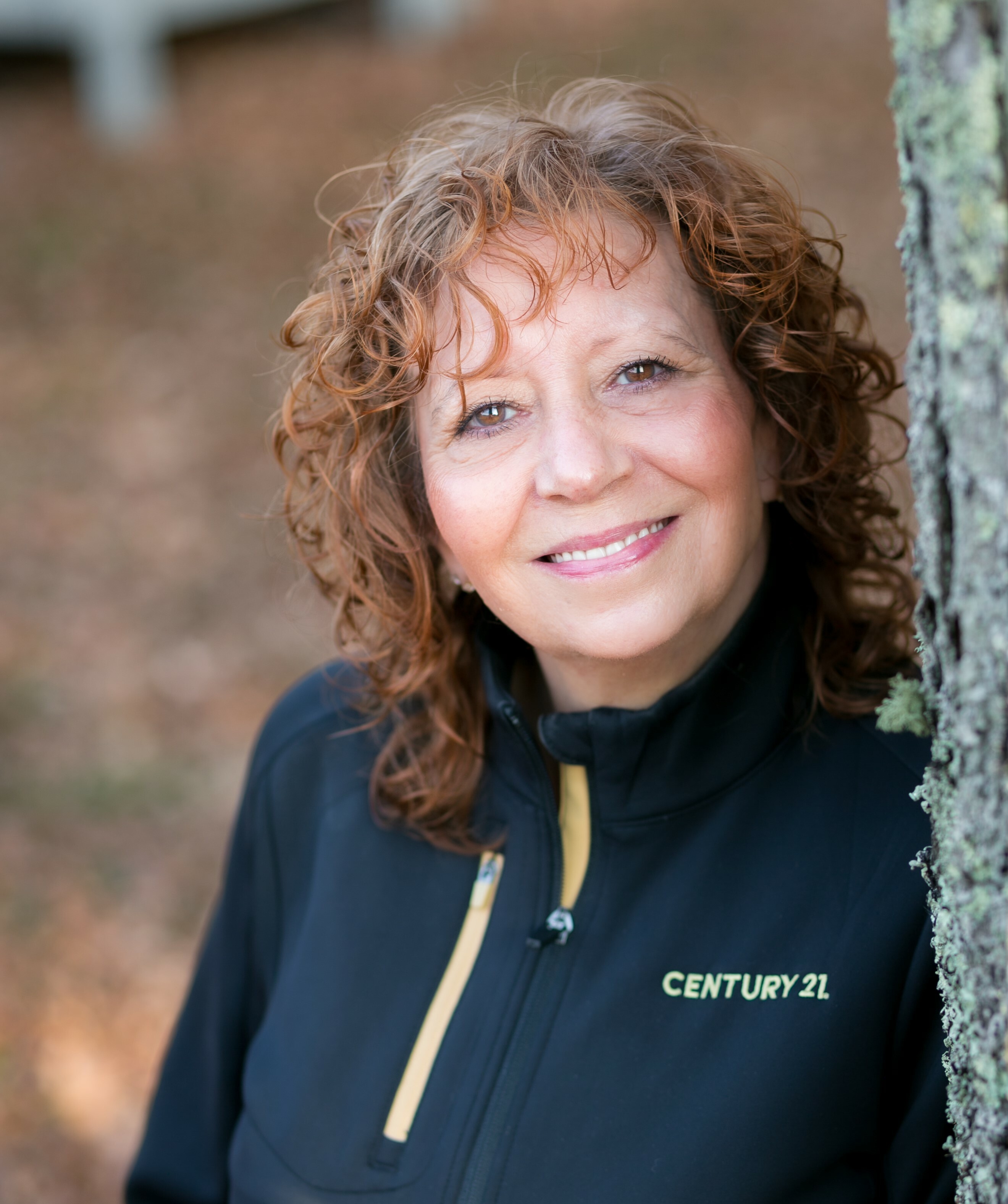 Nancy Oakes, Real Estate Salesperson in Siren, Property Professionals