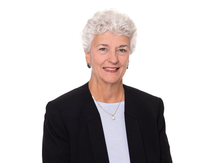 Jan Miller,  in Dallas, Judge Fite Company