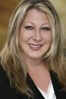Michelle Wright, Real Estate Salesperson in Federal Way, Danforth