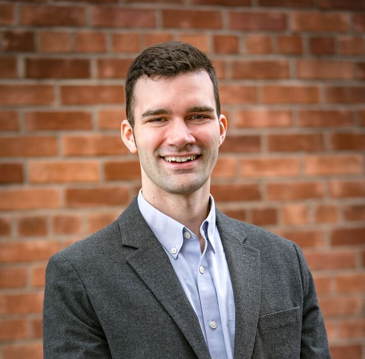 John Grossi, Associate Real Estate Broker in Hayward, Real Estate Consultants