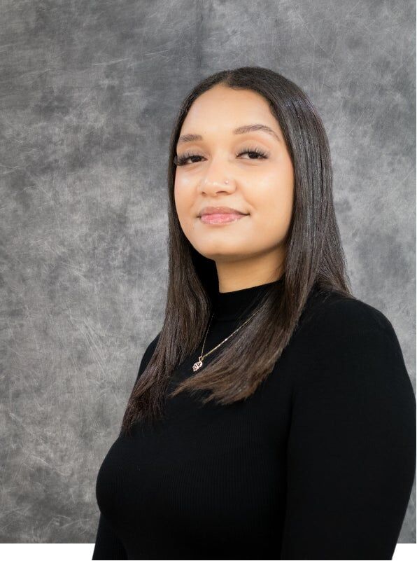 Alexsa Santana, Sales Associate in Coral Springs, Tenace Realty