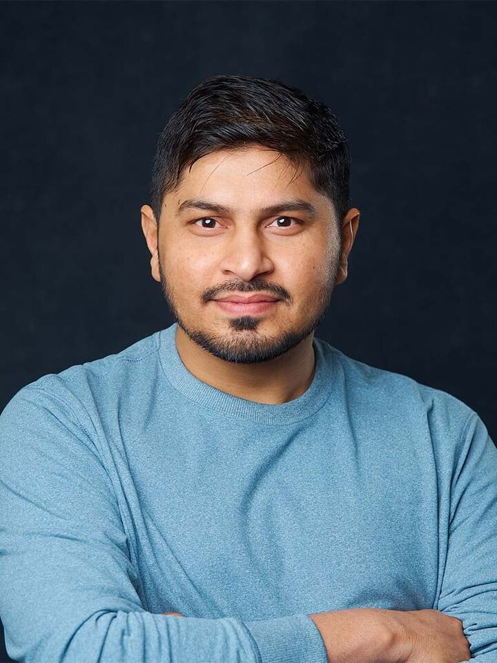 Moin Vahora, Real Estate Salesperson in Fitchburg, Affiliated