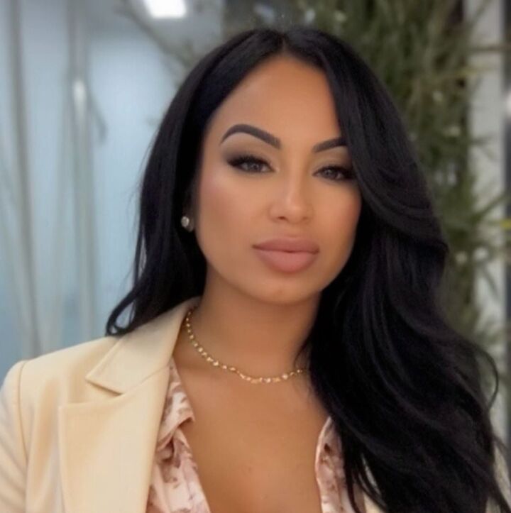 Vivian Moreno, Real Estate Salesperson in New City, Full Service Realty