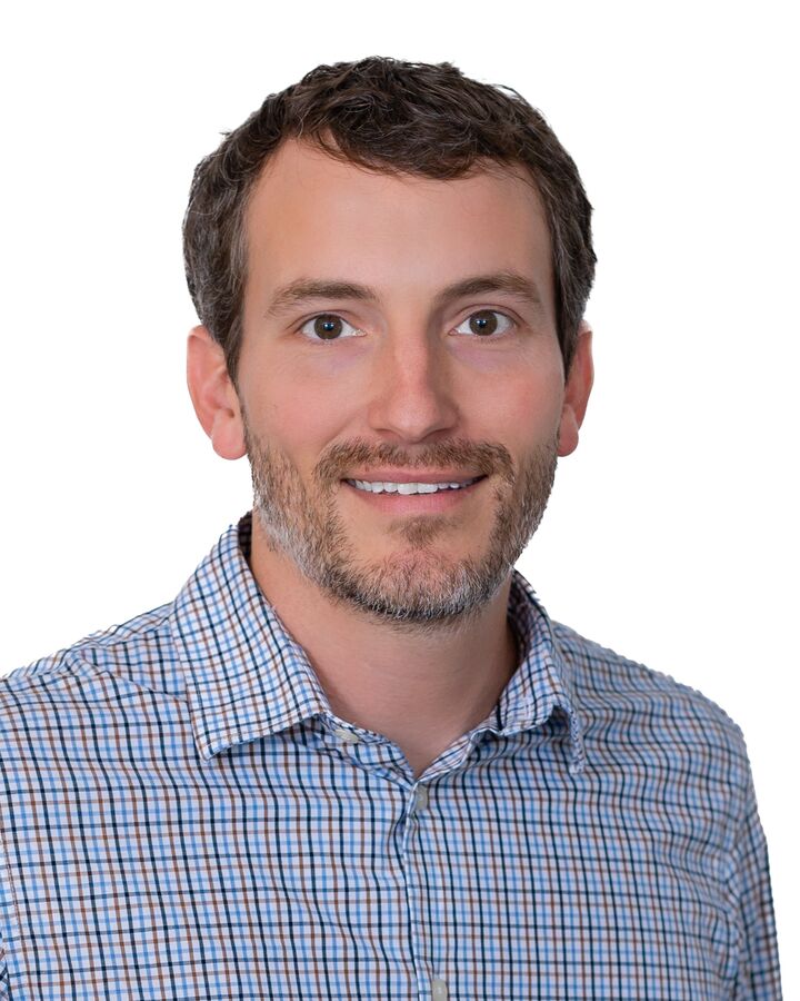 Steven Johnson,  in Greenville, Caine