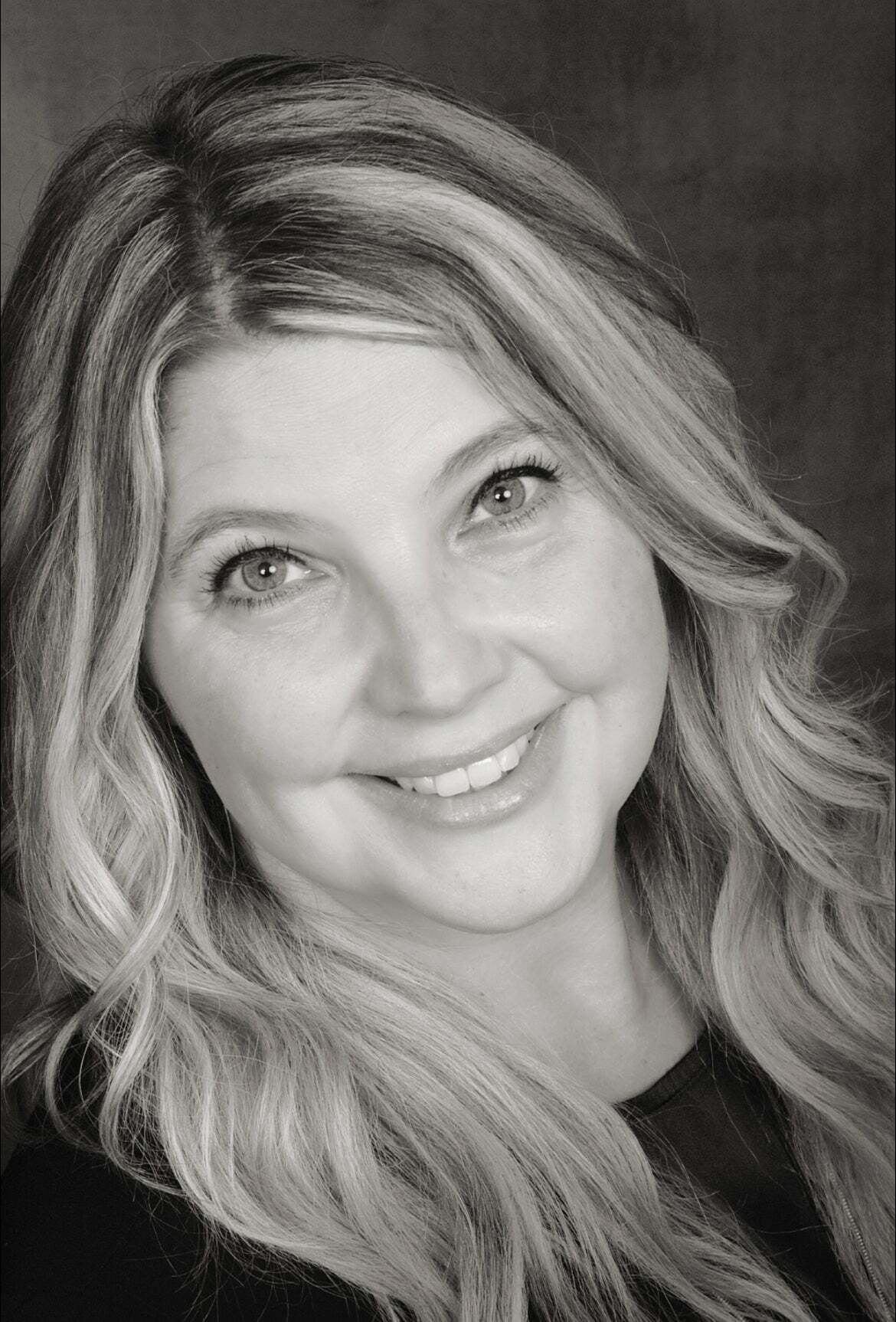 Jessica Hillyer, Sales Associate in Lansing, Professionals
