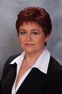 Evette Haftvani, Real Estate Salesperson in Glendale, Hallmark Realty