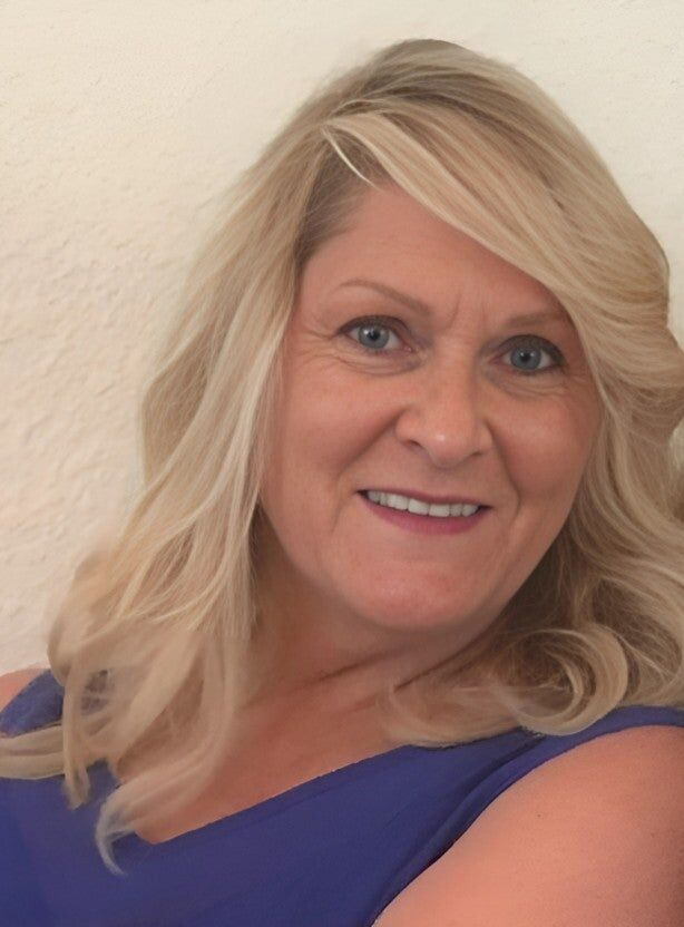 Nancy Lambert Bollin, Associate Real Estate Broker in Port Charlotte, Tropical Breeze Realty