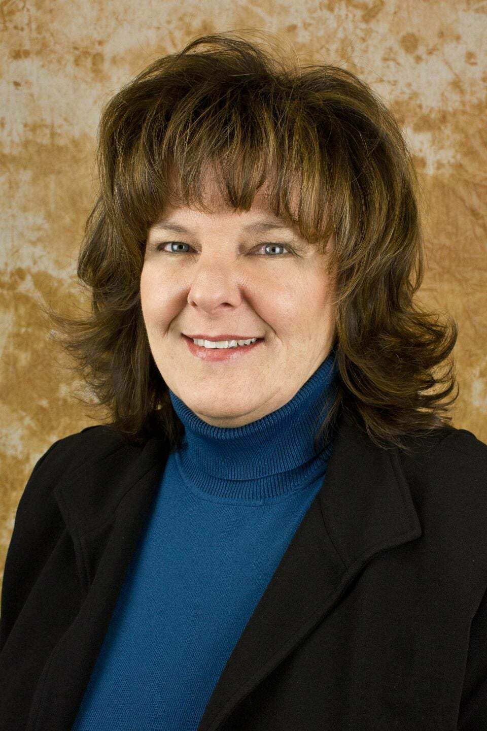 Dannette Hansen, Real Estate Salesperson in Lake Orion, Professionals