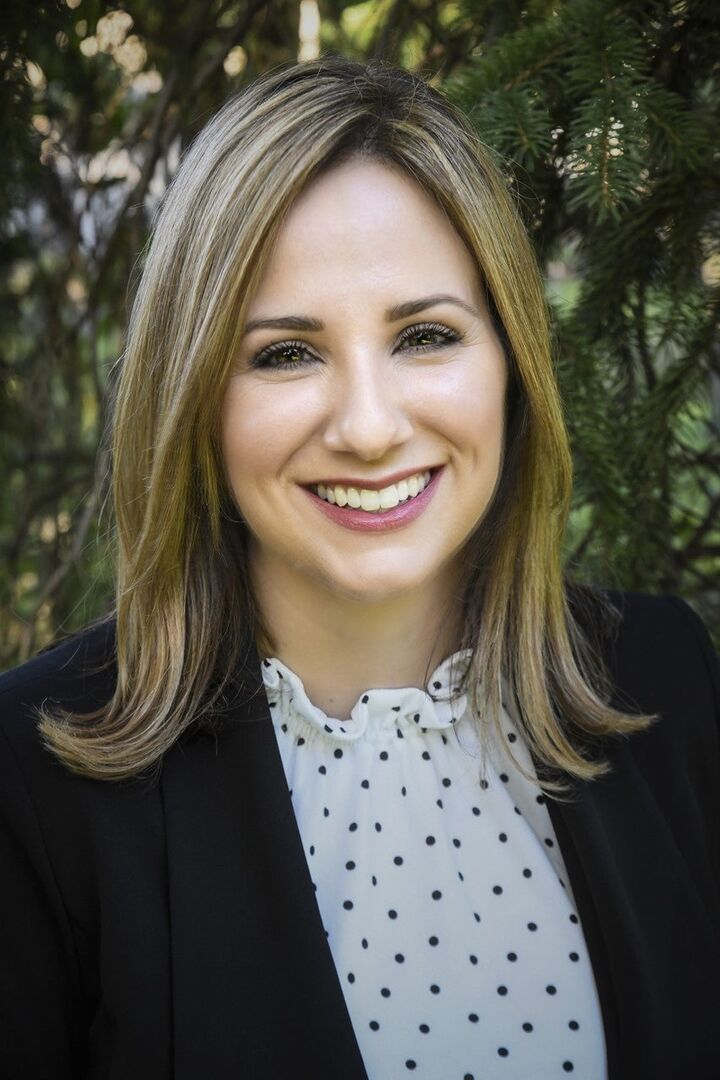 Angel Cash, Real Estate Salesperson in Royal Oak, Curran & Oberski