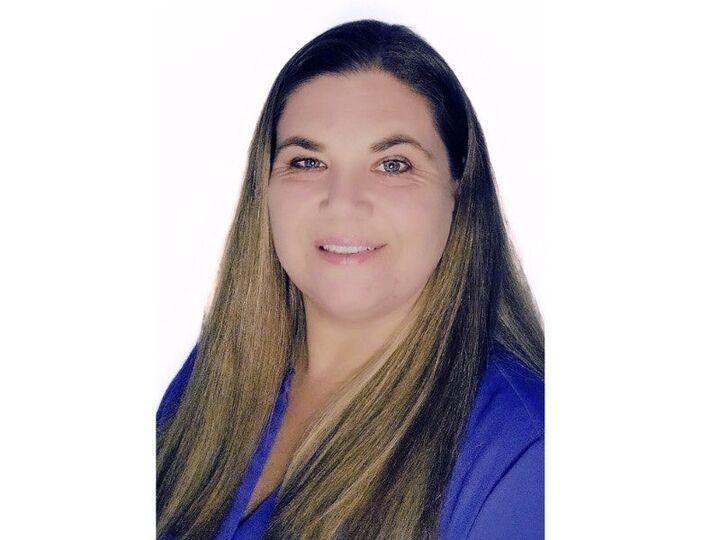 Laurie Brown, Real Estate Salesperson in Northville, Curran & Oberski