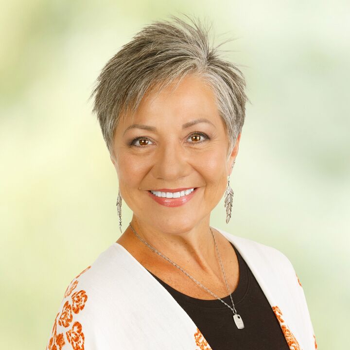 Diane Meek, Real Estate Salesperson in Lehi, Momentum