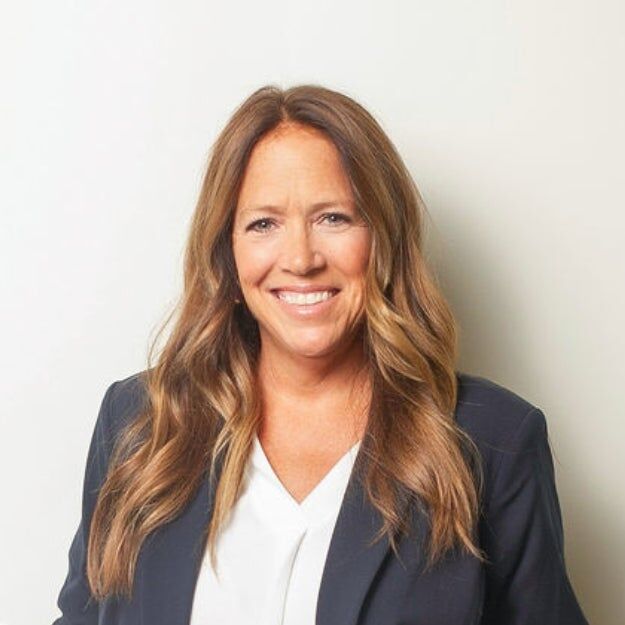 Trish Hunter, Real Estate Salesperson in Hoover, ERA King Real Estate Company, Inc.