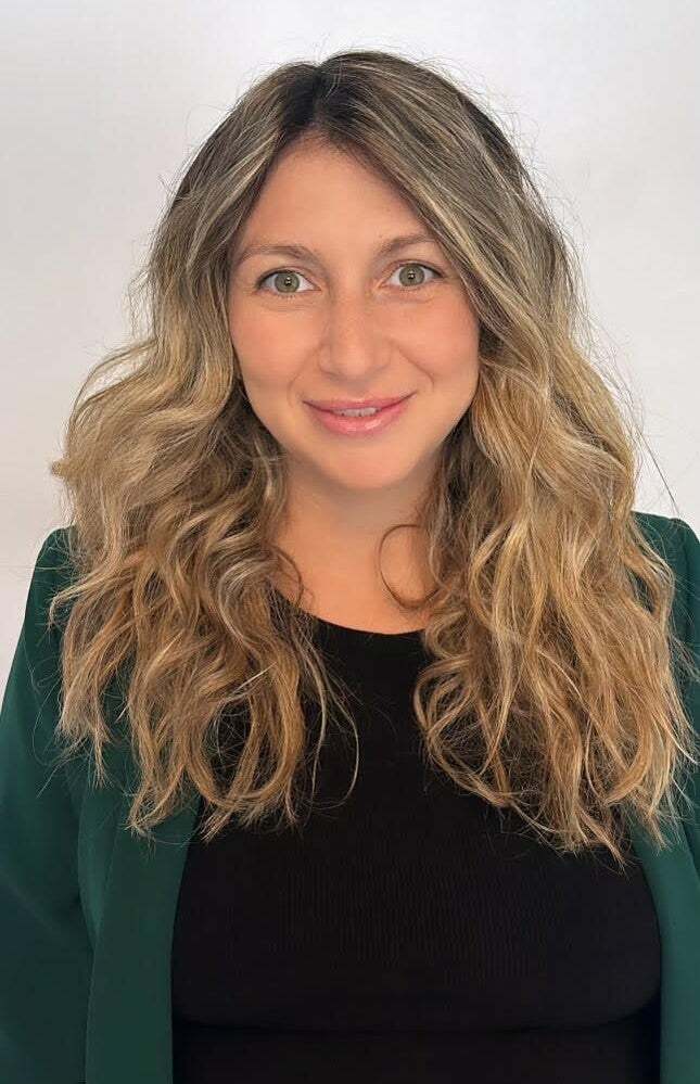 Michelle Privis, Real Estate Salesperson in Madeira Beach, Beggins Enterprises