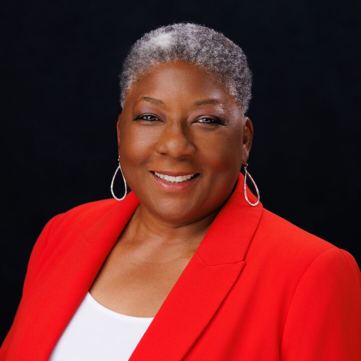 Jean Evans, Real Estate Salesperson in Gulfport, Busch Realty Group