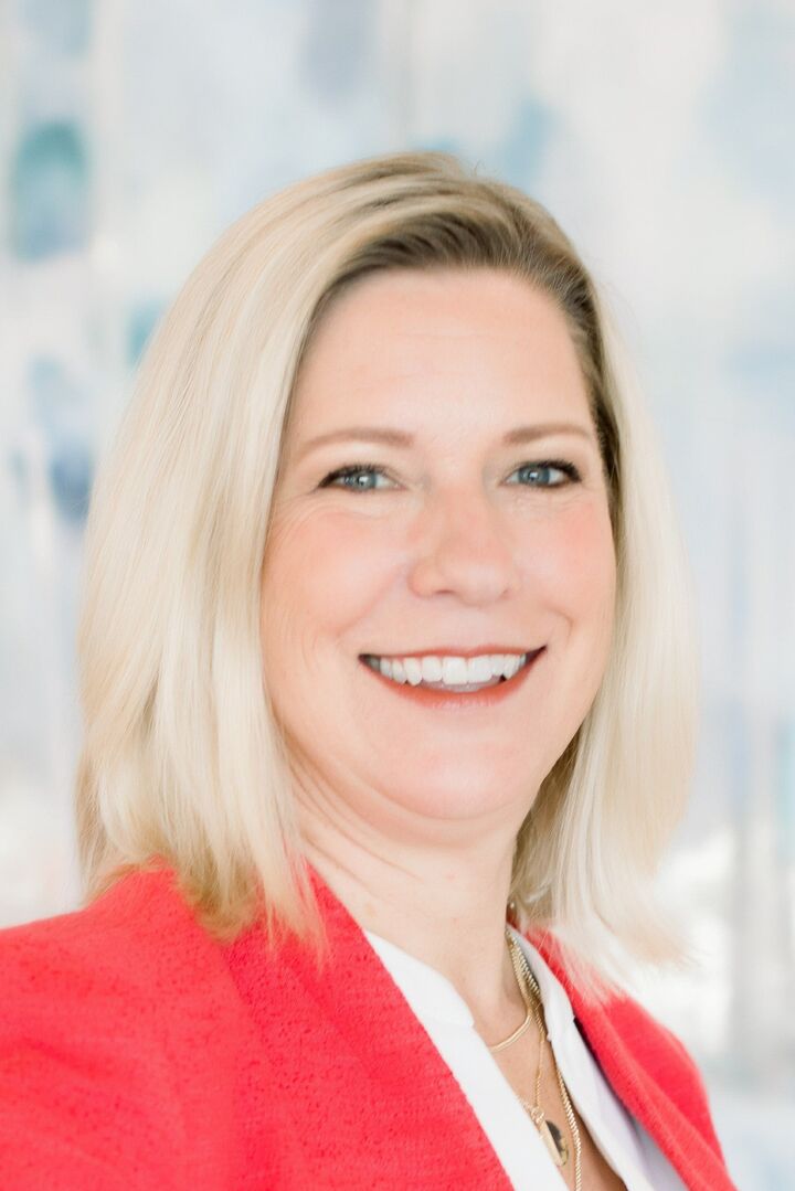 Teresa VanZetta, Real Estate Salesperson in Palm Coast, Premier Properties