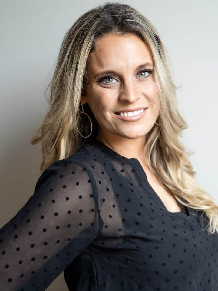 Kelsey Schuckman, Real Estate Salesperson in Roscoe, Affiliated