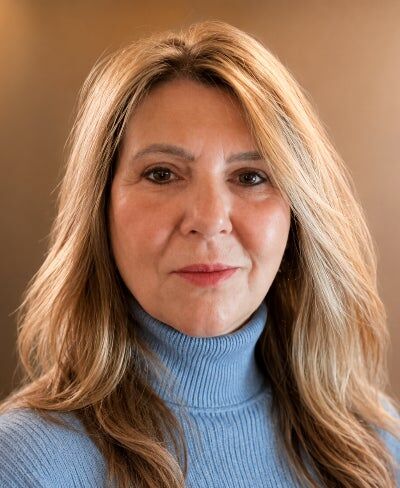 Vesna Kanacki, Real Estate Broker in White Plains, Elite Realty
