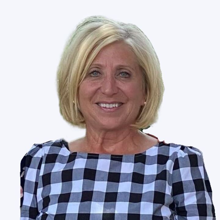 Karen Dull, Affiliate Broker in Brentwood, Southern Realty